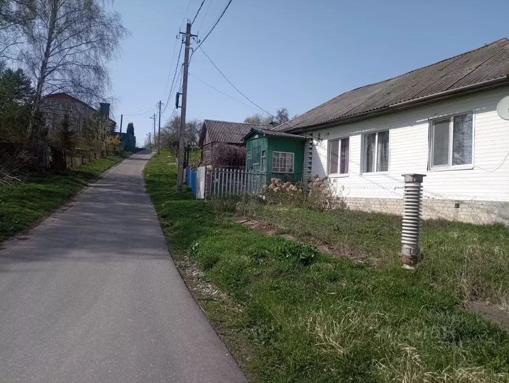 Дом в Брянская область, Выгоничи рп ул. Куйбышева, 50 (67 м) - Фото 1