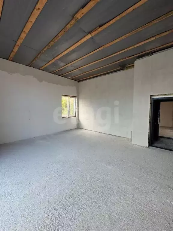 Студия Крым, Белогорск ул. Луначарского, 31 (33.0 м) - Фото 1