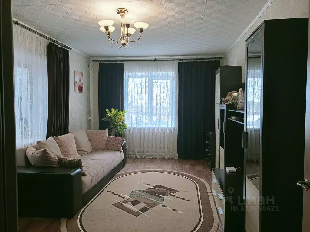 3-к кв. Новосибирская область, Болотное ул. Забабонова, 63 (68.6 м) - Фото 0