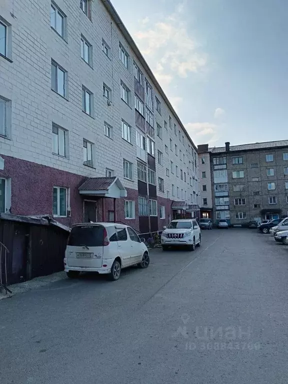 2-к кв. Сахалинская область, Тымовское пгт ул. Красноармейская, 12 ... - Фото 1