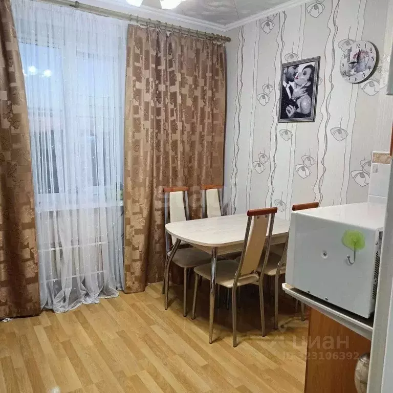 2-к кв. Ямало-Ненецкий АО, Муравленко ул. 70 лет Октября, 30 (51.6 м) - Фото 2