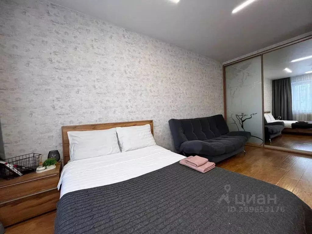 1-к кв. Кировская область, Киров ул. МОПРА, 7 (36.0 м) - Фото 1