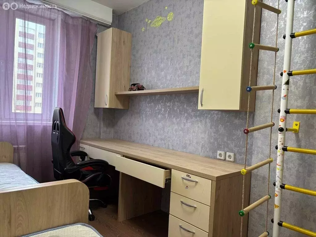 2-комнатная квартира: Новый Уренгой, район Южная Жилая Часть, ... - Фото 1