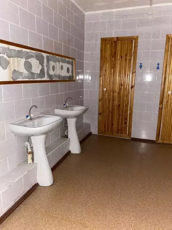 Помещение свободного назначения в Ханты-Мансийский АО, Октябрьский ... - Фото 2