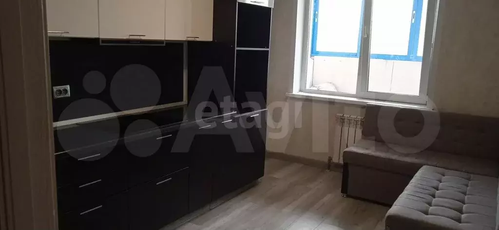 1-к. квартира, 42 м, 2/10 эт. - Фото 1