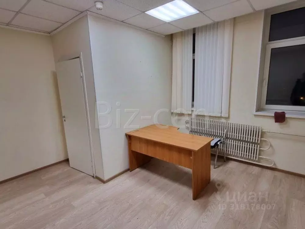 Офис в Санкт-Петербург пл. Конституции, 2 (40 м) - Фото 0