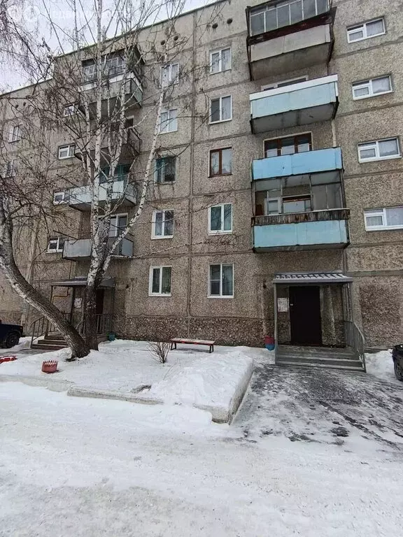 2-комнатная квартира: Туринск, улица Горького, 59 (47.8 м) - Фото 1