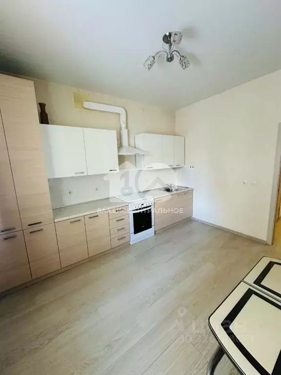 1-к кв. Новосибирская область, Новосибирск ул. Кирова, 340 (44.0 м) - Фото 2