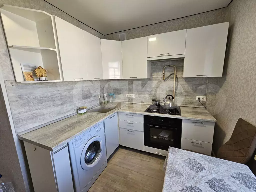 1-к. квартира, 32 м, 5/5 эт. - Фото 1