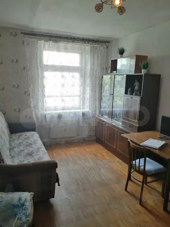 Комната 13,3м в 3-к, 4/4эт. - Фото 1