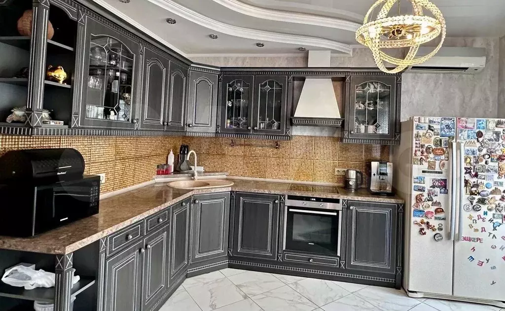 3-к. квартира, 124 м, 6/9 эт. - Фото 0