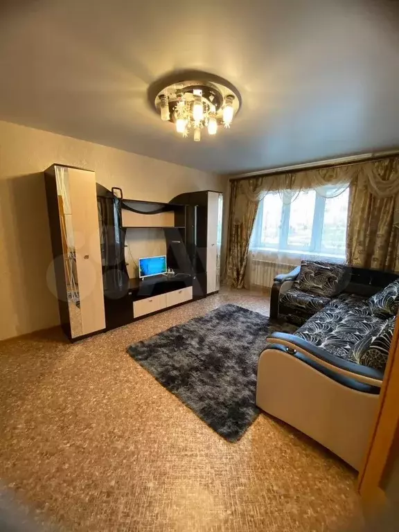 1-к. квартира, 40 м, 1/16 эт. - Фото 0
