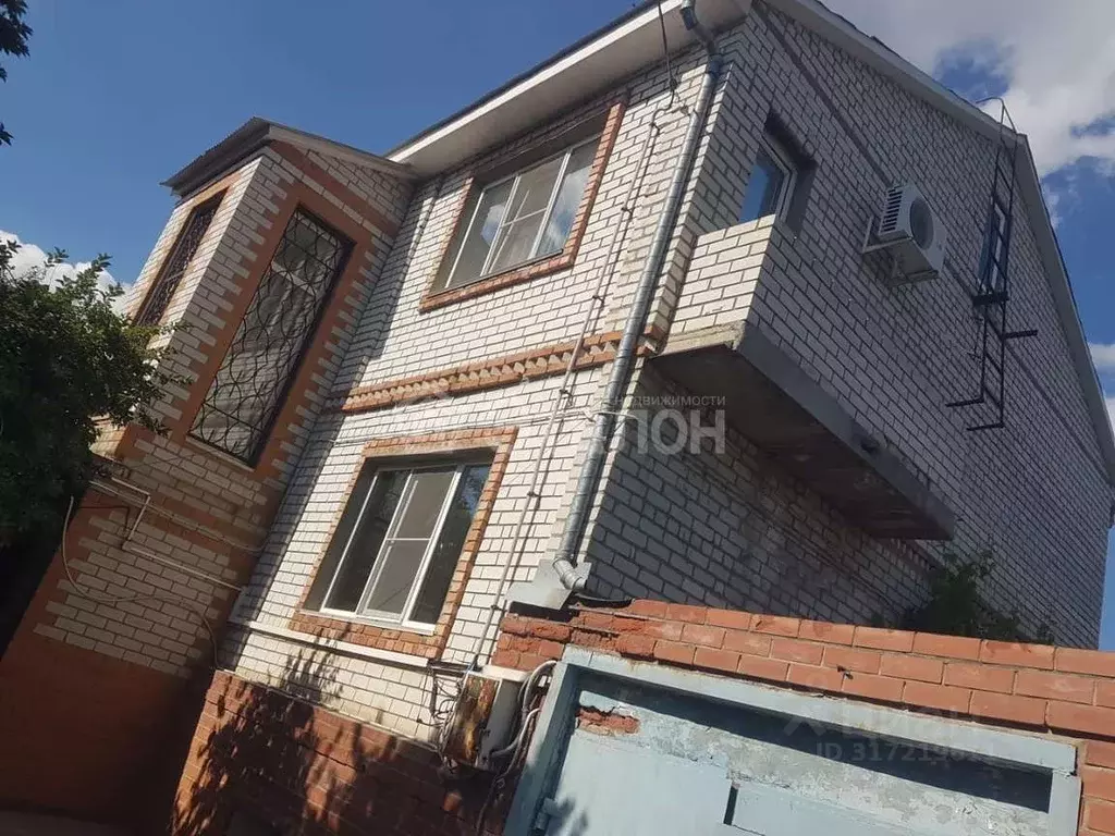 Дом в Волгоградская область, Волгоград Дубовая ул., 22 (232 м) - Фото 1
