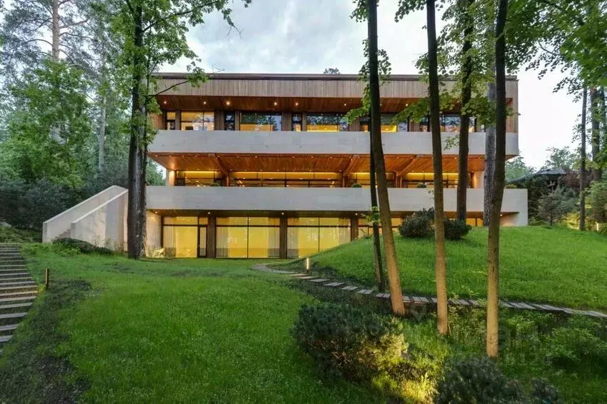 Дом в Московская область, Одинцовский городской округ, д. Жуковка, ... - Фото 1