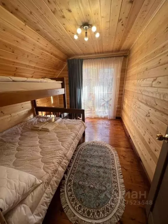 Дом в Карачаево-Черкесия, Зеленчукский район, с. Архыз  (72 м) - Фото 1