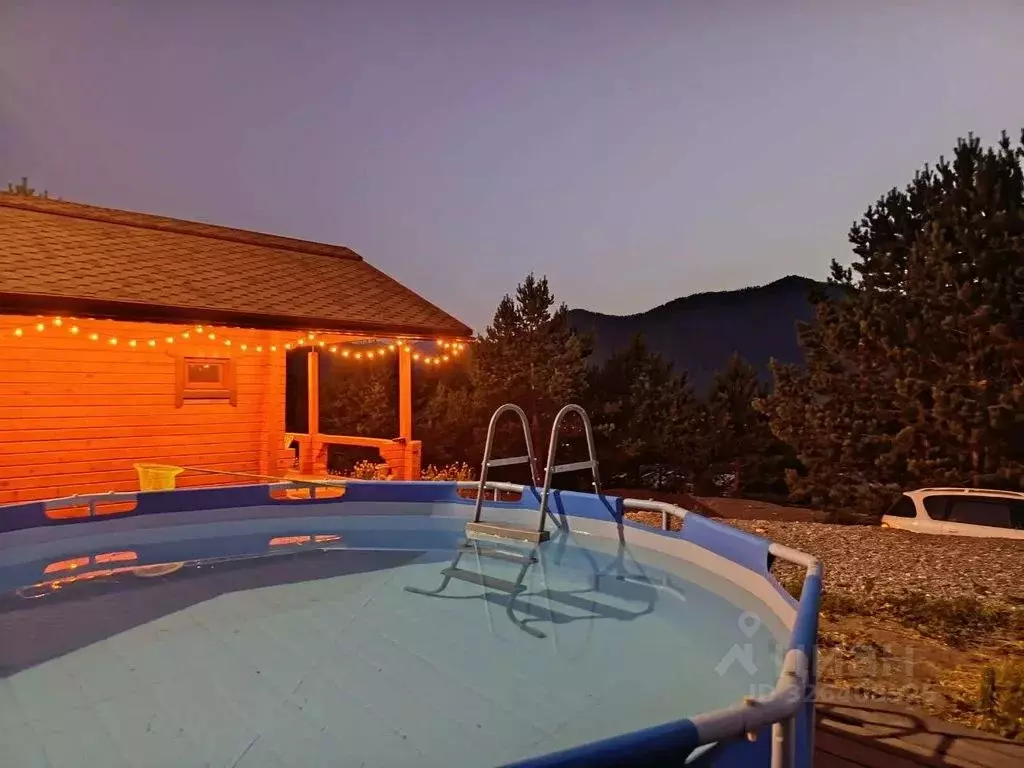 Дом в Алтай, Чемальский район, Элекмонарское с/пос, с. Элекмонар ул. ... - Фото 2