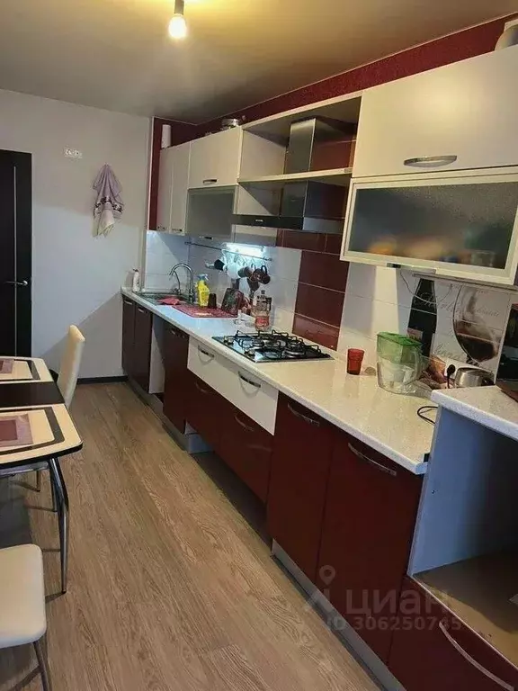 2-к кв. Саратовская область, Саратов ул. Имени П.Ф. Батавина, 12 (54.0 ... - Фото 0