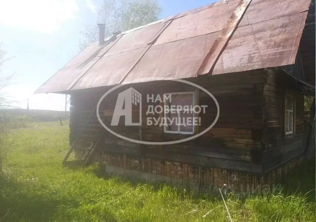 Дом в Пермский край, Лысьвенский муниципальный округ, д. Зарихино ул. ... - Фото 1
