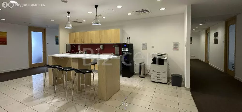 Офис (3081.3 м) - Фото 1