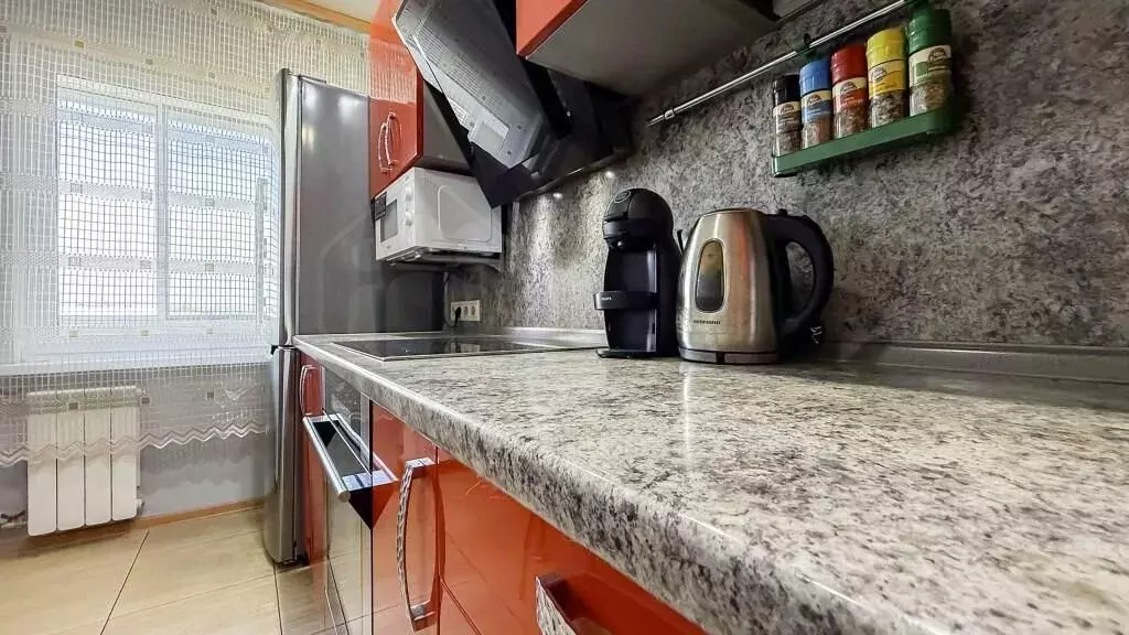 3-к кв. Иркутская область, Иркутск Волгоградская ул., 67 (66.4 м) - Фото 2