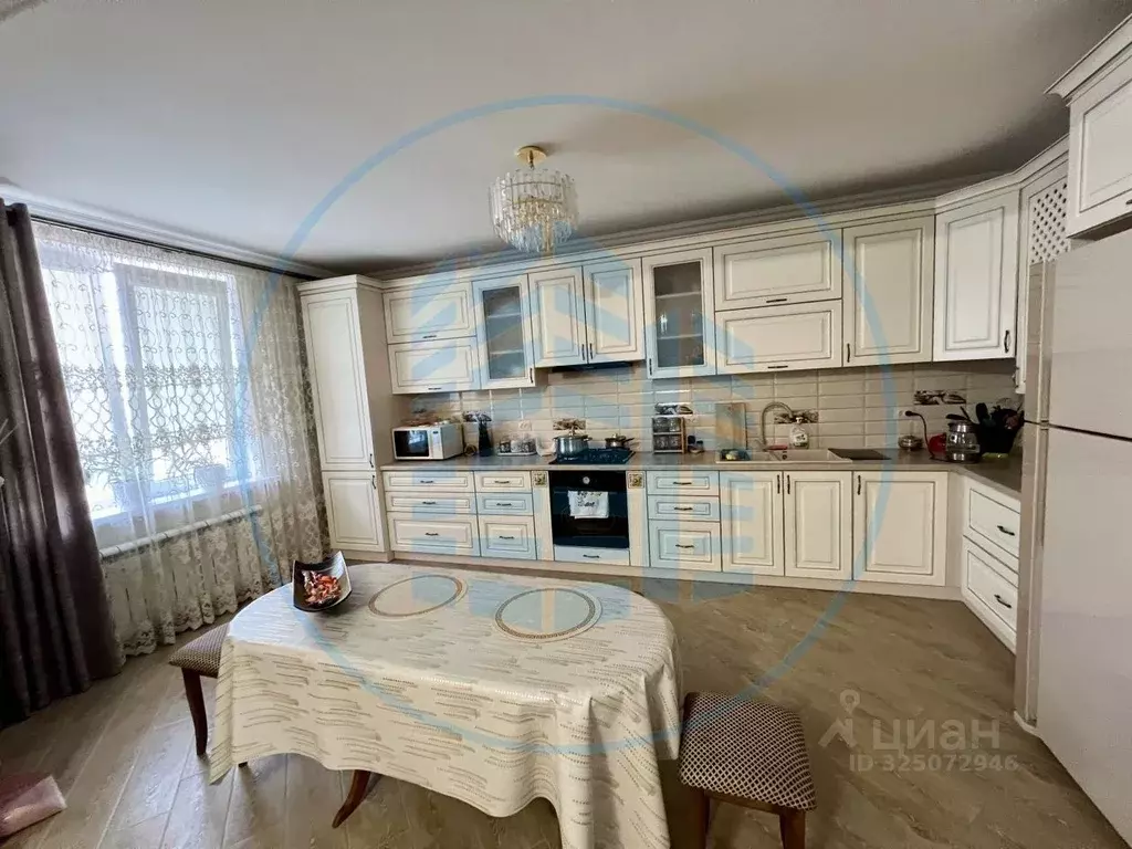 3-к кв. Ставропольский край, Ессентуки Кисловодская ул., 116А (80.7 м) - Фото 1