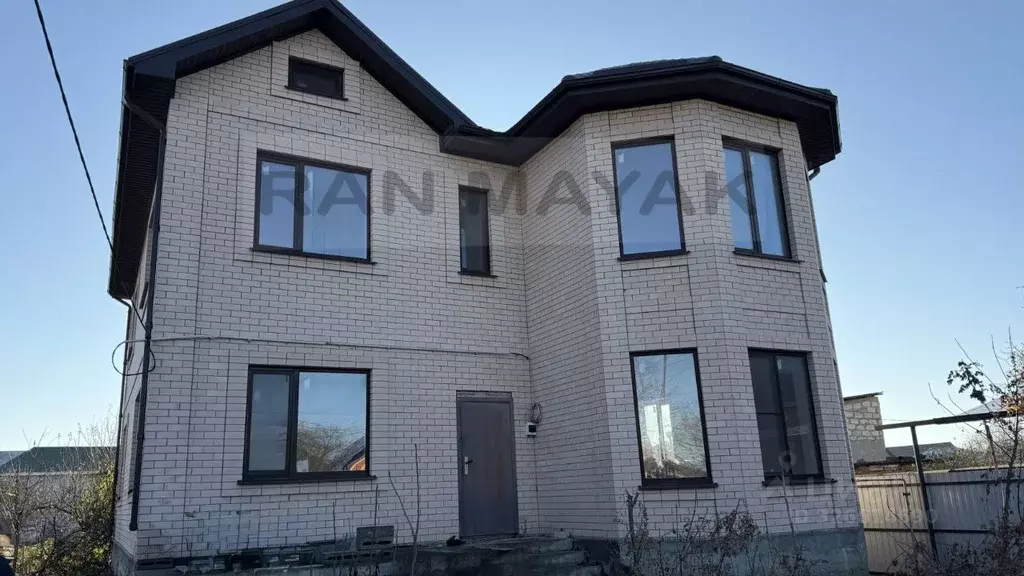 Дом в Адыгея, Майкоп ул. Шовгенова, 257 (293 м) - Фото 1