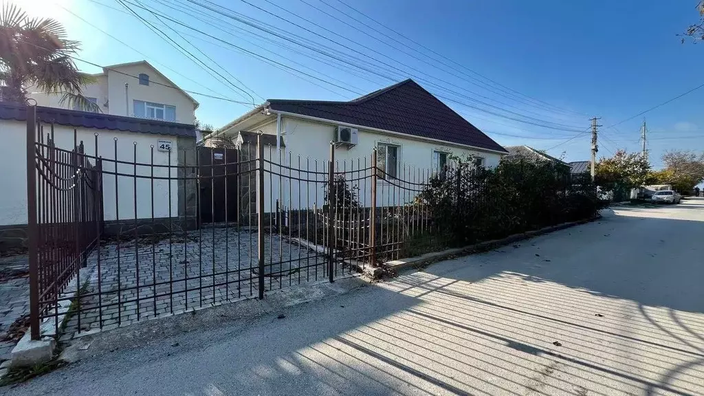 Дом в Севастополь ул. Киевская, 45 (153 м) - Фото 1