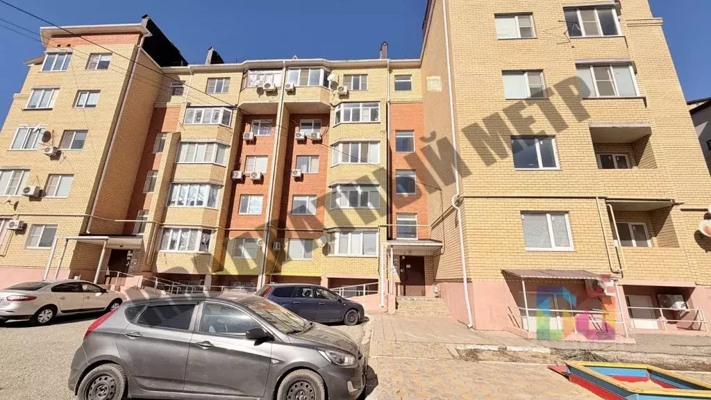 2-к кв. Калмыкия, Элиста ул. Ю. Клыкова, 90Б (62.2 м) - Фото 1