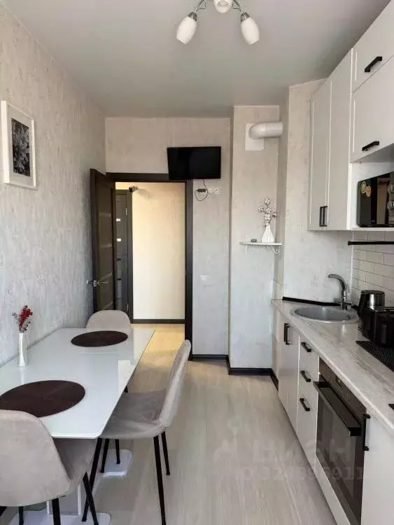 1-к кв. Иркутская область, Иркутск бул. Рябикова, 101 (42.5 м) - Фото 1