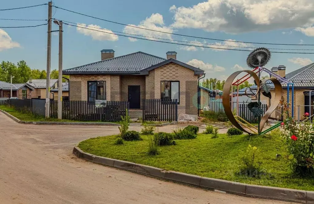 Дом в Татарстан, Зеленодольский район, Новопольское с/пос, пос. ... - Фото 1