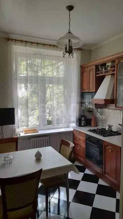 2-к. квартира, 57 м, 2/5 эт. - Фото 1