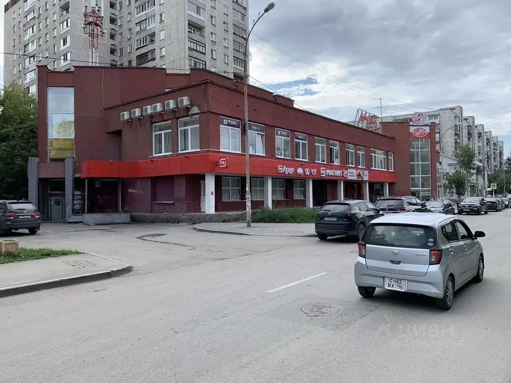 Помещение свободного назначения в Свердловская область, Екатеринбург ... - Фото 1