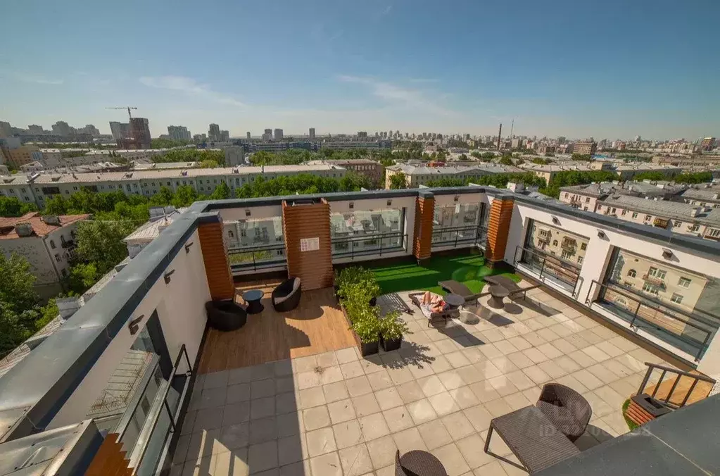 3-к кв. Свердловская область, Екатеринбург просп. Ленина, 99А (94.0 м) - Фото 0