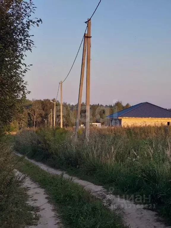 Участок в Калужская область, Калуга городской округ, д. Колюпаново  ... - Фото 0