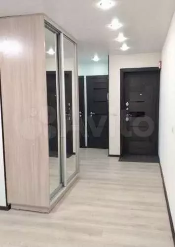 3-к. квартира, 60 м, 1/5 эт. - Фото 0