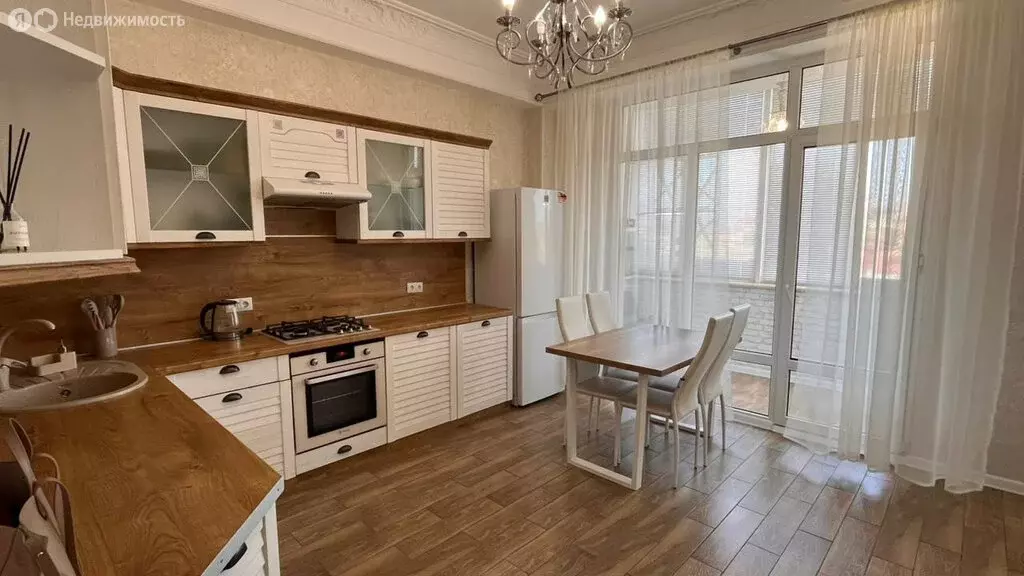 2-комнатная квартира: Махачкала, улица Магомедтагирова, 47 (54 м) - Фото 0