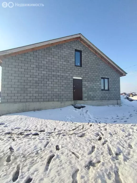 Дом в Челябинская область, Чебаркульский муниципальный округ, деревня ... - Фото 2