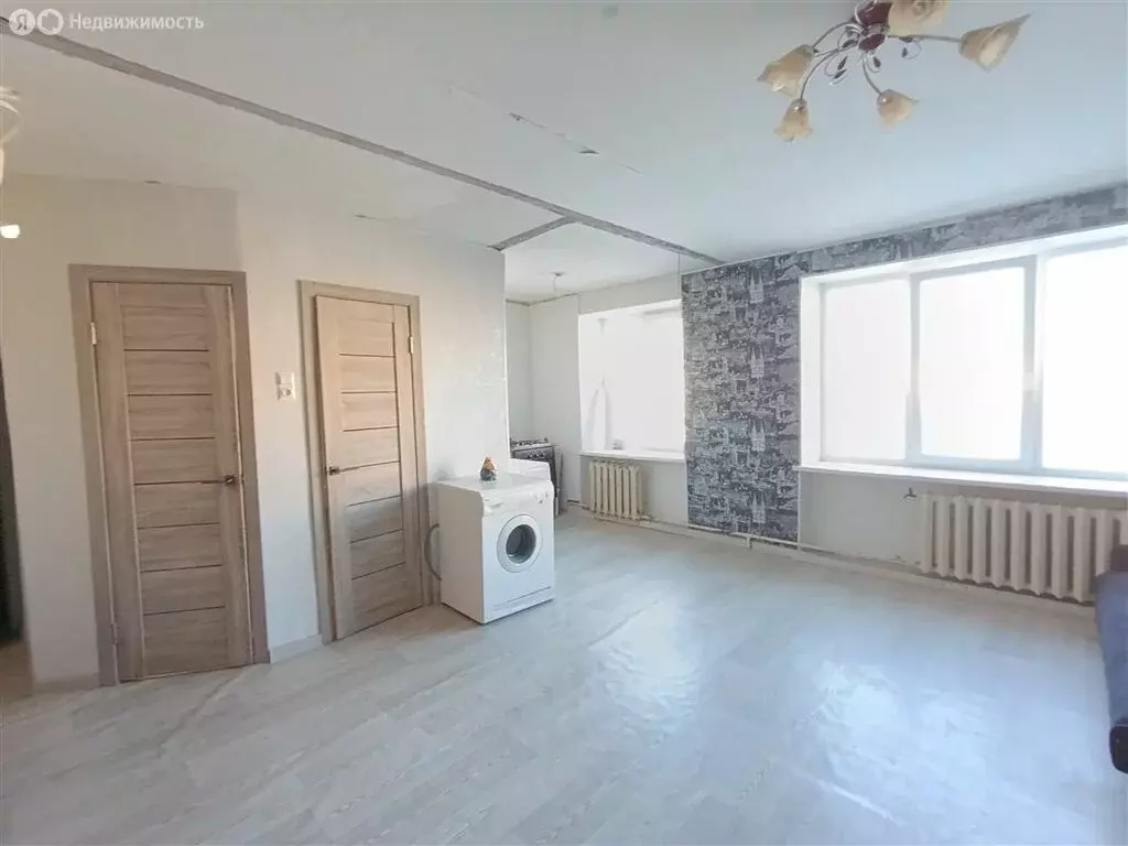 3-комнатная квартира: Гатчина, Рощинская улица, 20 (56.6 м) - Фото 1