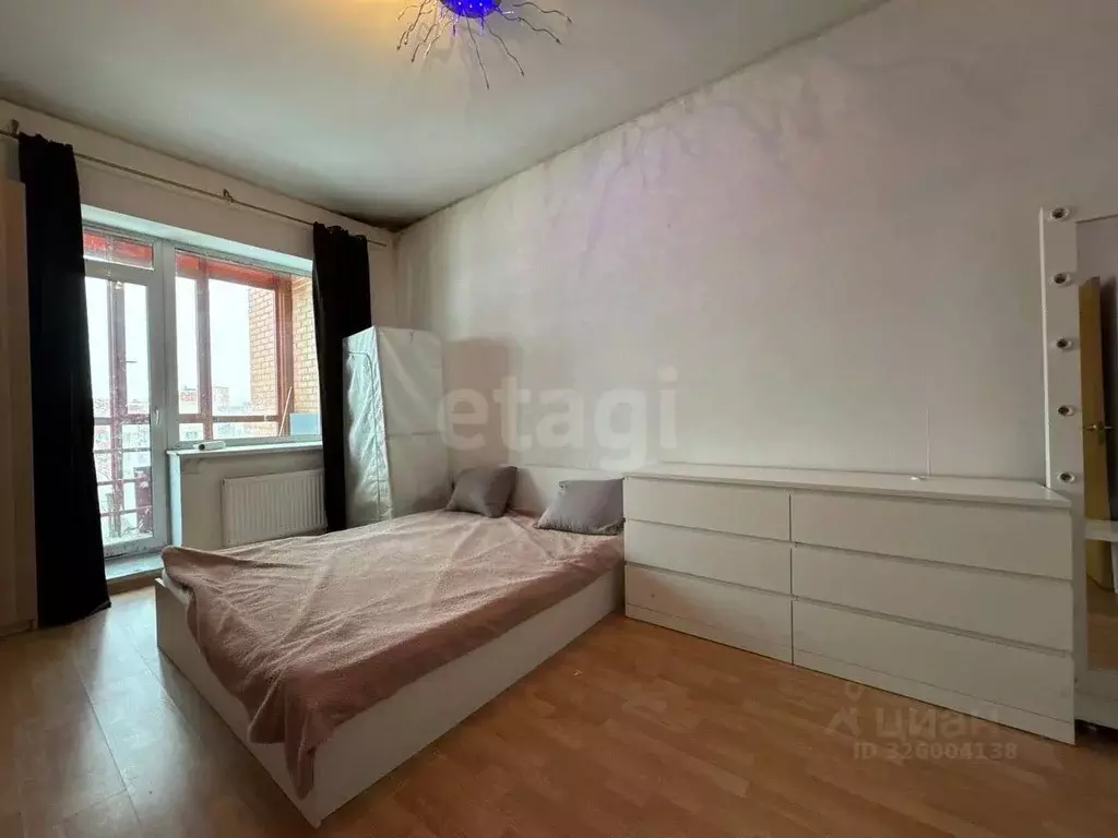 3-к кв. Ленинградская область, Мурино Всеволожский район, ул. Шоссе в ... - Фото 1