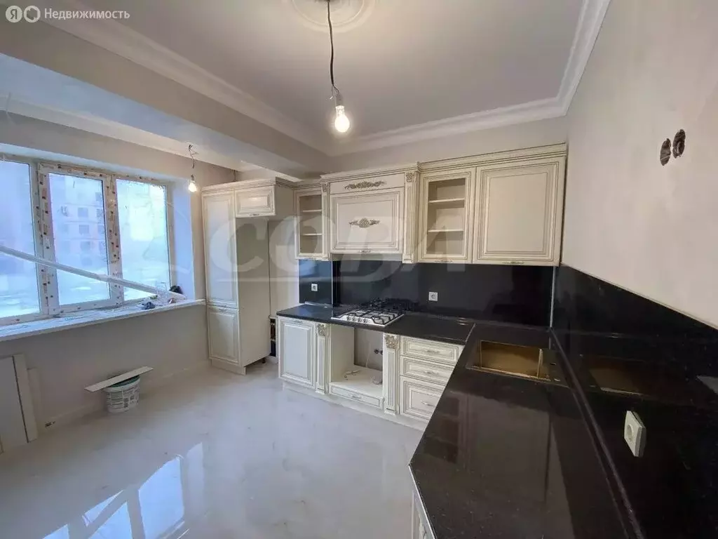 3-комнатная квартира: Каспийск, улица Амет-хан Султана, 25 (115 м) - Фото 2