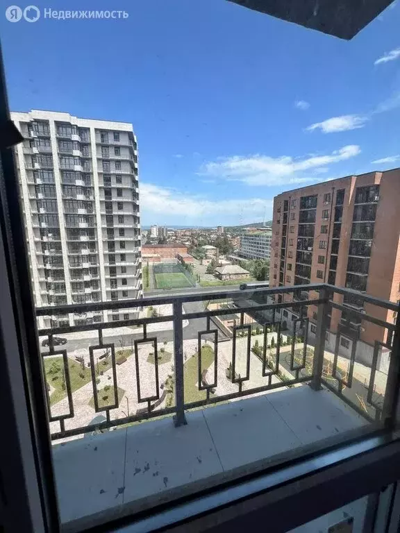 2-комнатная квартира: Владикавказ, улица Андрея Днепровского, 8/4 (69 ... - Фото 2