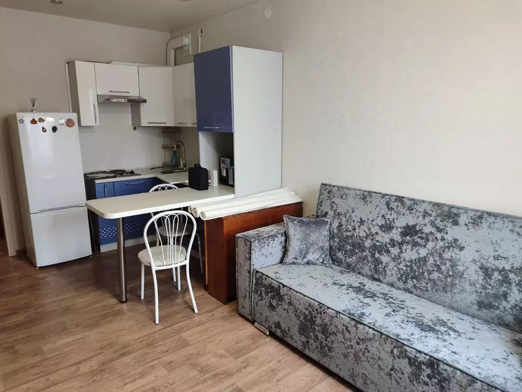 Студия Новосибирская область, Новосибирск Дивногорский мкр, ул. ... - Фото 2