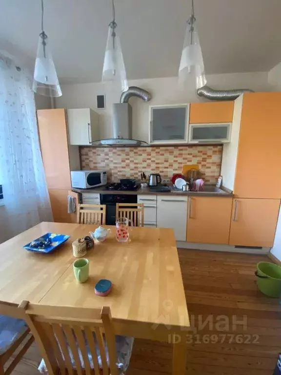 3-к кв. Калининградская область, Светлогорск ул. Горького, 6А (105.0 ... - Фото 0
