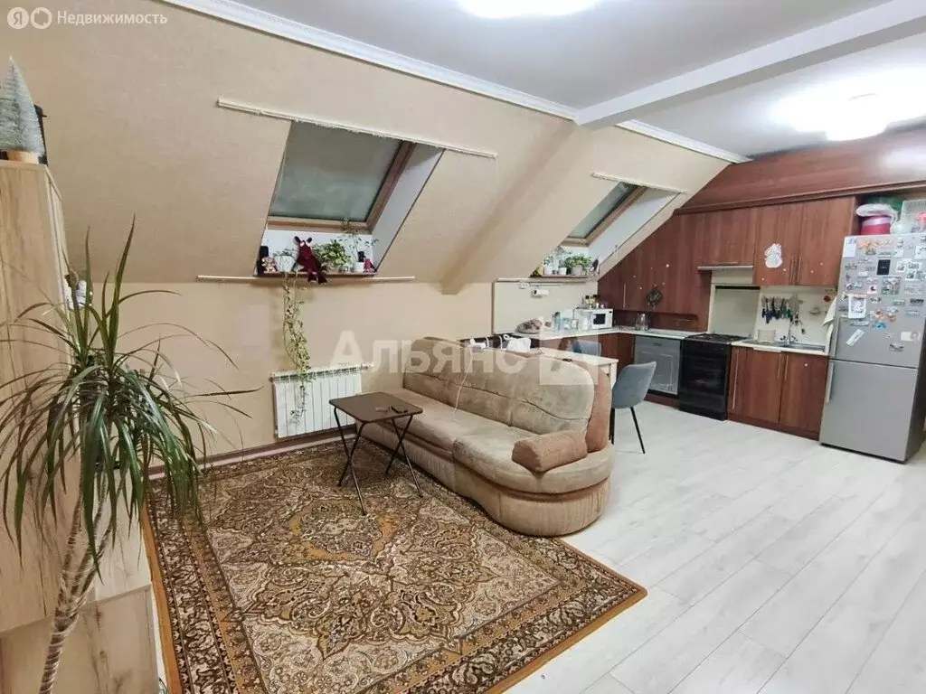 2-комнатная квартира: Волгодонск, Степная улица, 67А (90.8 м) - Фото 2