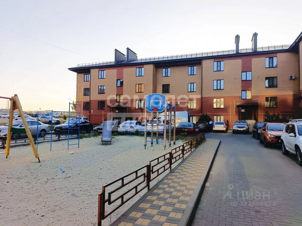 2-к кв. Курская область, Курск ул. Росинка, 6 (54.0 м) - Фото 1