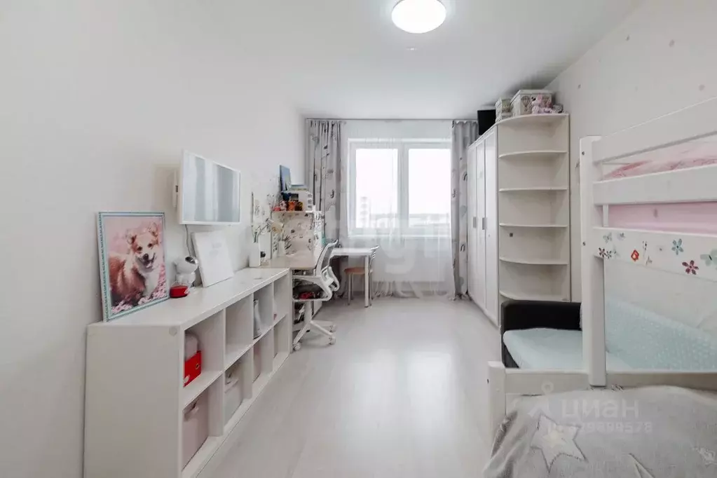 3-к кв. Свердловская область, Екатеринбург ул. Громова, 26/3 (88.4 м) - Фото 1