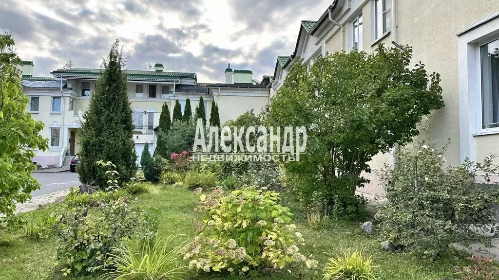 Таунхаус в Ленинградская область, Всеволожск Октябрьский просп., 104 ... - Фото 2