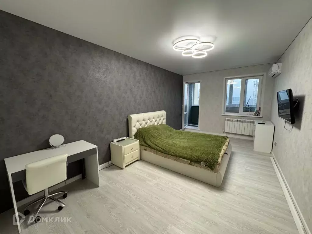 Продаётся 2-к квартира, 76.4 м - Фото 0