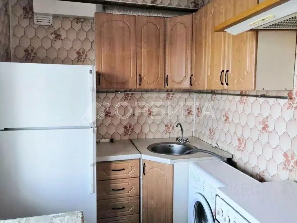 2-к кв. Тюменская область, Тюмень Антипино мкр, ул. Ивана Крылова ... - Фото 2