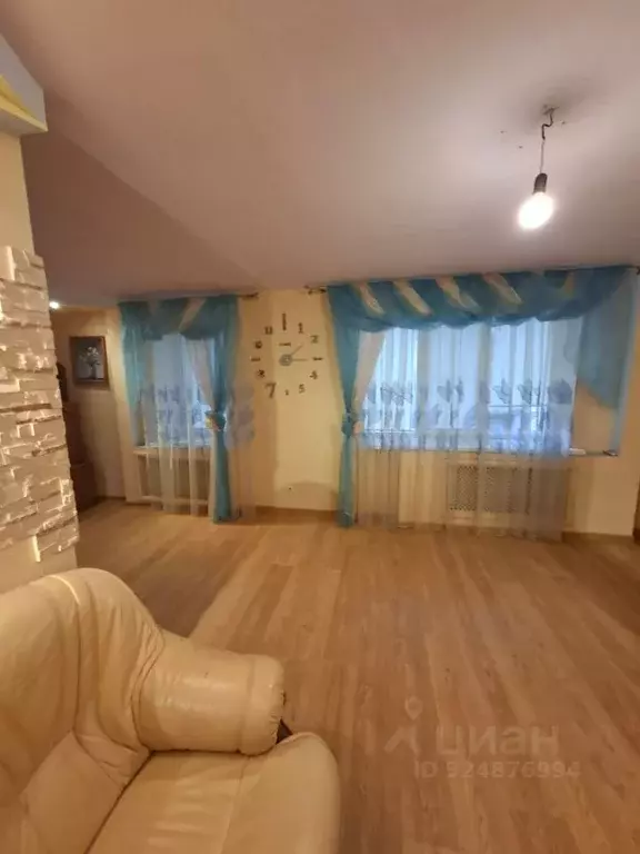 3-к кв. Ростовская область, Таганрог ул. Ленина, 159 (70.0 м) - Фото 2